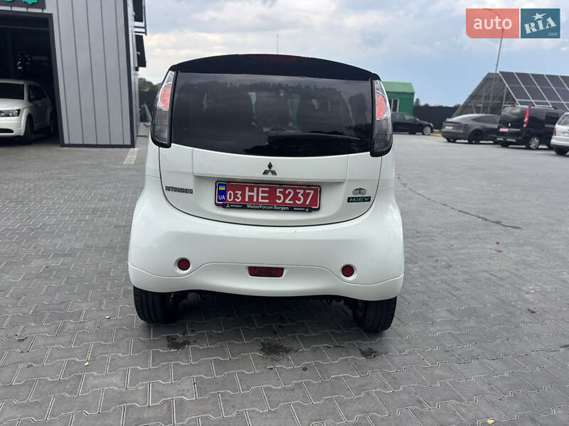 Хэтчбек Mitsubishi i-MiEV 2013 в Владимире