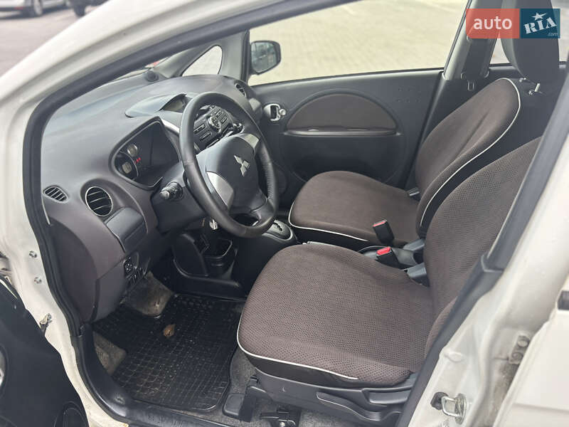 Хэтчбек Mitsubishi i-MiEV 2013 в Владимире