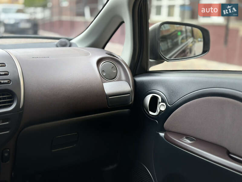 Хэтчбек Mitsubishi i-MiEV 2012 в Житомире фото 16 Хэтчбек Mitsubishi i-MiEV 2012 в Житомире