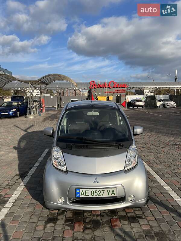 Хетчбек Mitsubishi i-MiEV 2016 в Дніпрі фото 6 Хетчбек Mitsubishi i-MiEV 2016 в Дніпрі