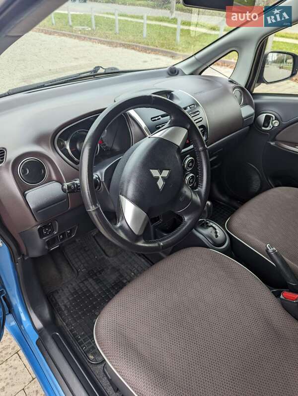 Хэтчбек Mitsubishi i-MiEV 2012 в Черкассах