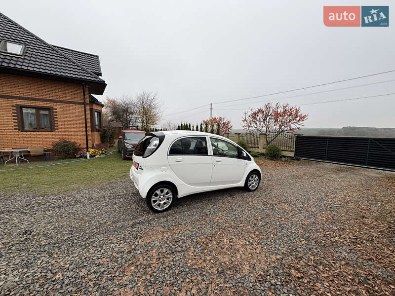 Хэтчбек Mitsubishi i-MiEV 2014 в Луцке