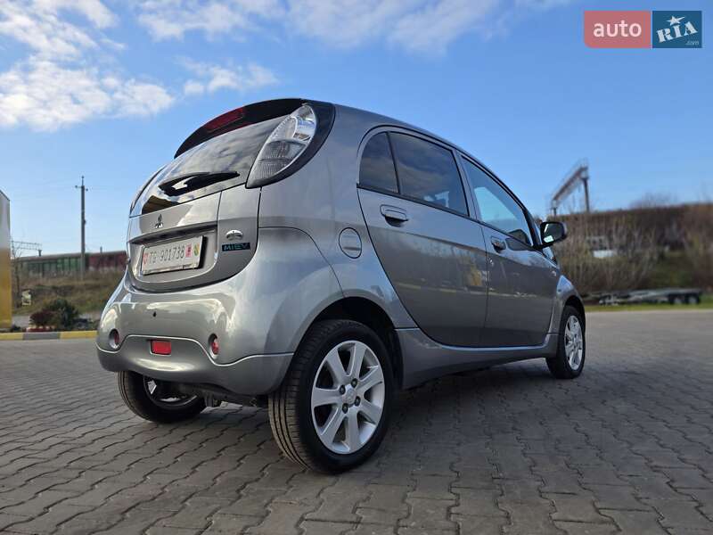 Хетчбек Mitsubishi i-MiEV 2011 в Луцьку фото 6 Хетчбек Mitsubishi i-MiEV 2011 в Луцьку