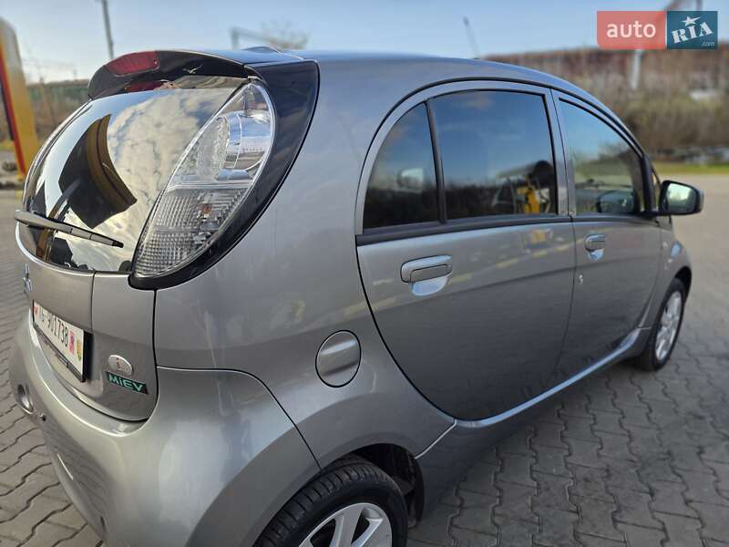 Хетчбек Mitsubishi i-MiEV 2011 в Луцьку фото 18 Хетчбек Mitsubishi i-MiEV 2011 в Луцьку