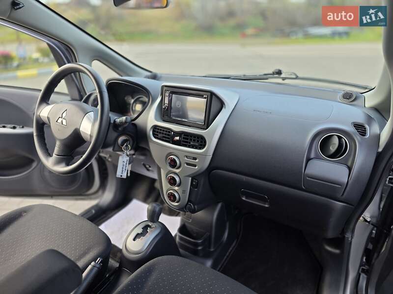 Хетчбек Mitsubishi i-MiEV 2011 в Луцьку фото 35 Хетчбек Mitsubishi i-MiEV 2011 в Луцьку