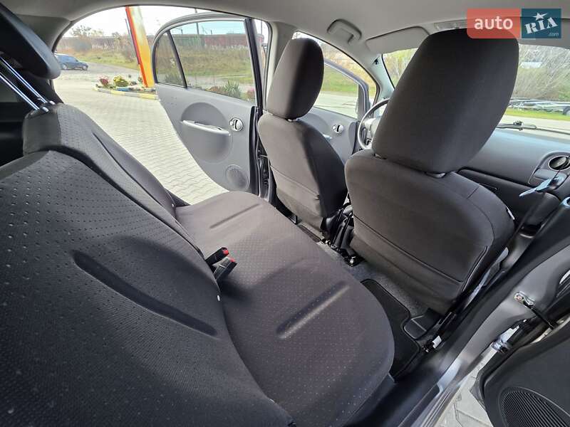 Хетчбек Mitsubishi i-MiEV 2011 в Луцьку фото 40 Хетчбек Mitsubishi i-MiEV 2011 в Луцьку