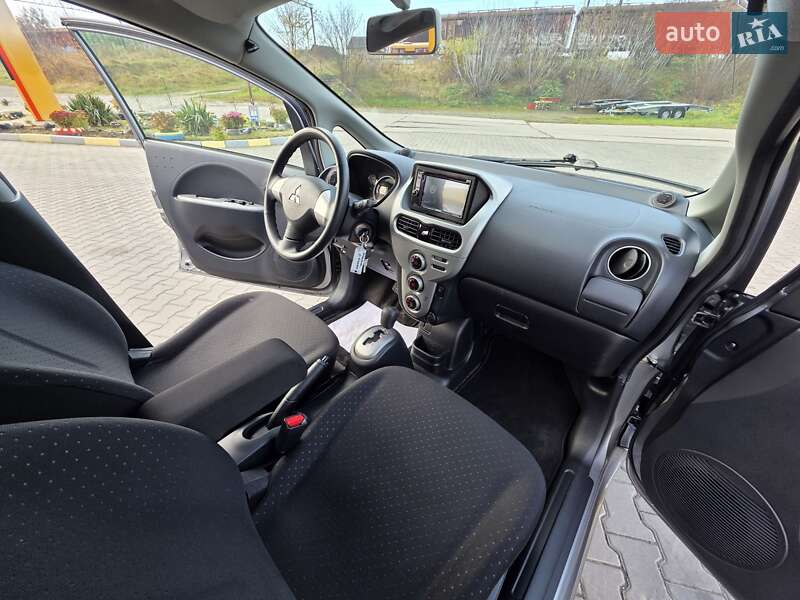 Хетчбек Mitsubishi i-MiEV 2011 в Луцьку фото 51 Хетчбек Mitsubishi i-MiEV 2011 в Луцьку