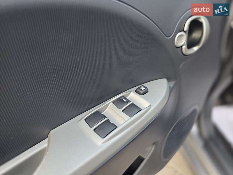 Хетчбек Mitsubishi i-MiEV 2011 в Луцьку фото 56 Хетчбек Mitsubishi i-MiEV 2011 в Луцьку