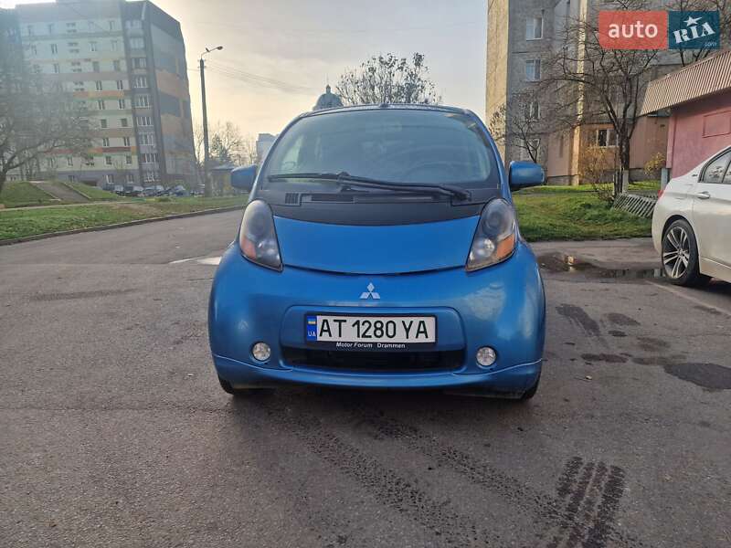 Хэтчбек Mitsubishi i-MiEV 2012 в Ивано-Франковске