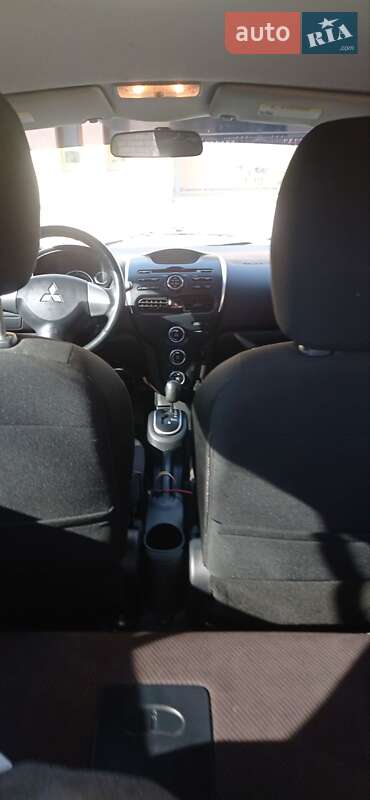 Хэтчбек Mitsubishi i-MiEV 2012 в Черновцах фото 26 Хэтчбек Mitsubishi i-MiEV 2012 в Черновцах