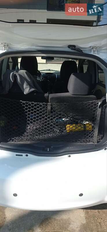 Хэтчбек Mitsubishi i-MiEV 2012 в Черновцах фото 27 Хэтчбек Mitsubishi i-MiEV 2012 в Черновцах