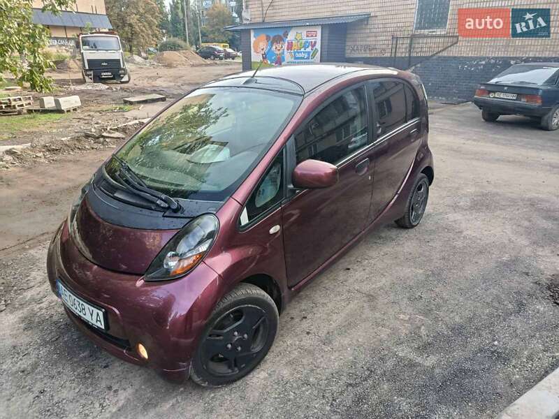 Хэтчбек Mitsubishi i-MiEV 2011 в Кривом Роге фото 6 Хэтчбек Mitsubishi i-MiEV 2011 в Кривом Роге