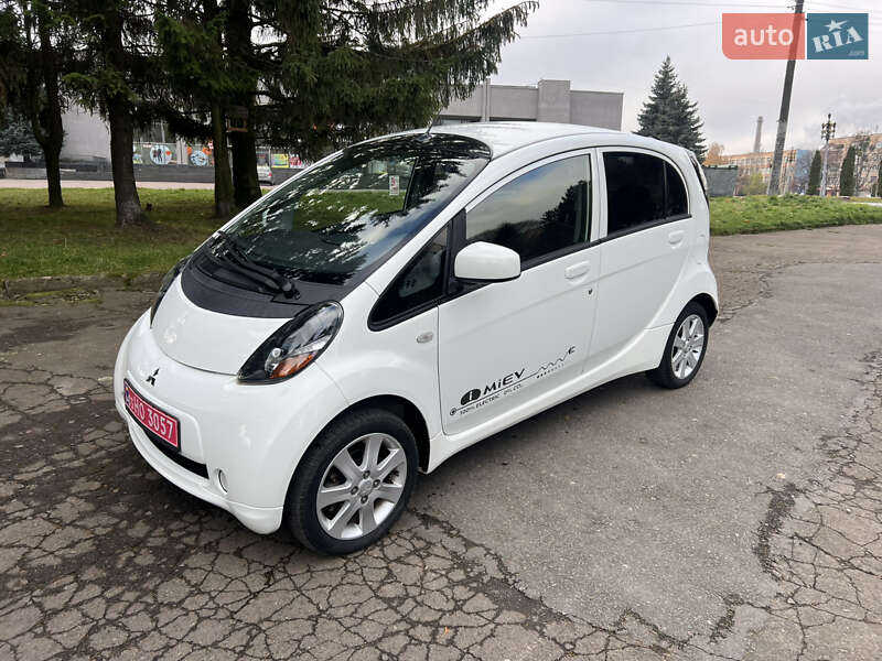 Хэтчбек Mitsubishi i-MiEV 2013 в Ровно фото 3 Хэтчбек Mitsubishi i-MiEV 2013 в Ровно