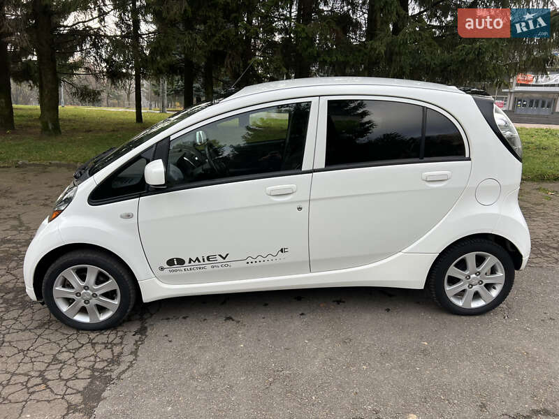 Хэтчбек Mitsubishi i-MiEV 2013 в Ровно фото 33 Хэтчбек Mitsubishi i-MiEV 2013 в Ровно