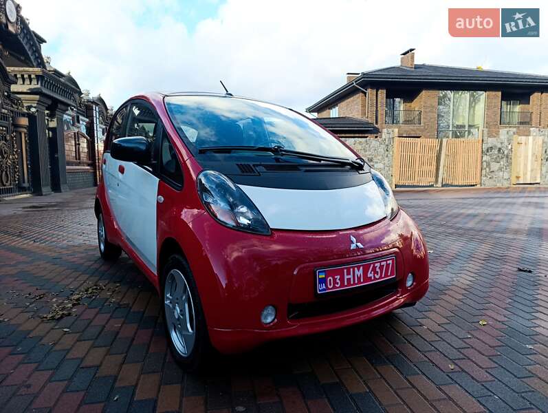 Хэтчбек Mitsubishi i-MiEV 2011 в Звягеле фото 3 Хэтчбек Mitsubishi i-MiEV 2011 в Звягеле