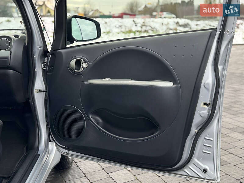 Хэтчбек Mitsubishi i-MiEV 2012 в Львове