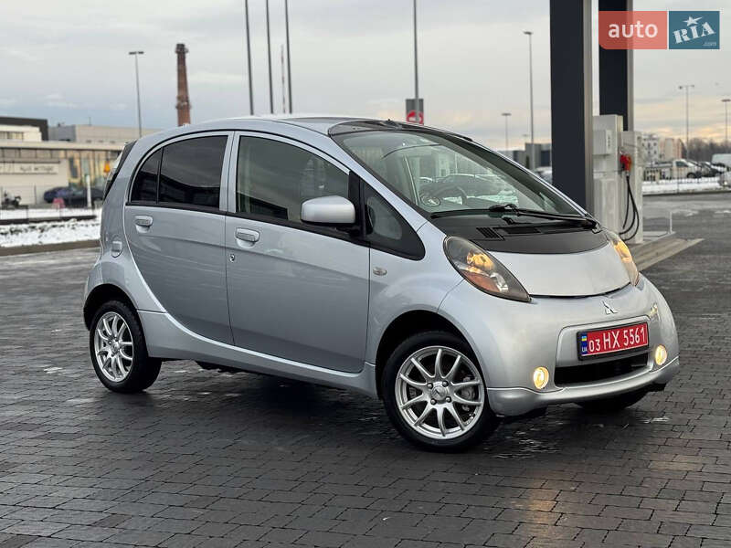 Хэтчбек Mitsubishi i-MiEV 2012 в Львове