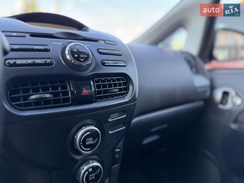 Хэтчбек Mitsubishi i-MiEV 2014 в Житомире