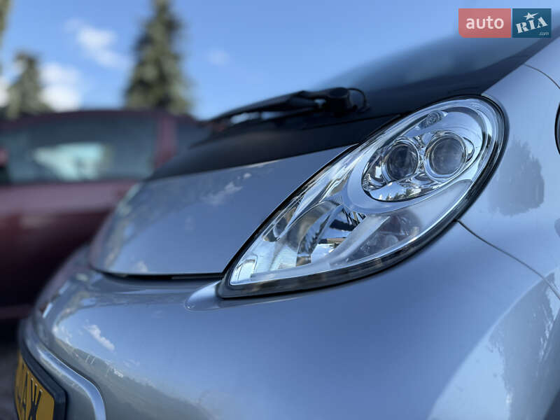 Хэтчбек Mitsubishi i-MiEV 2014 в Житомире