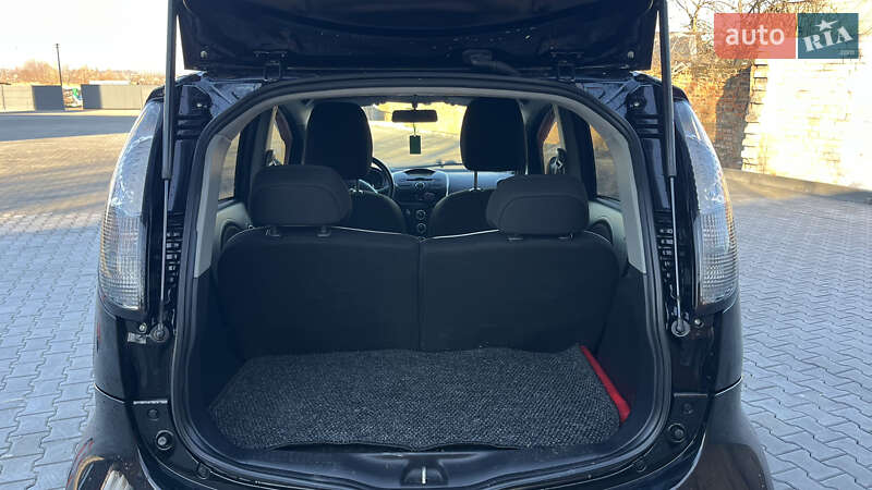 Хэтчбек Mitsubishi i-MiEV 2015 в Дубно