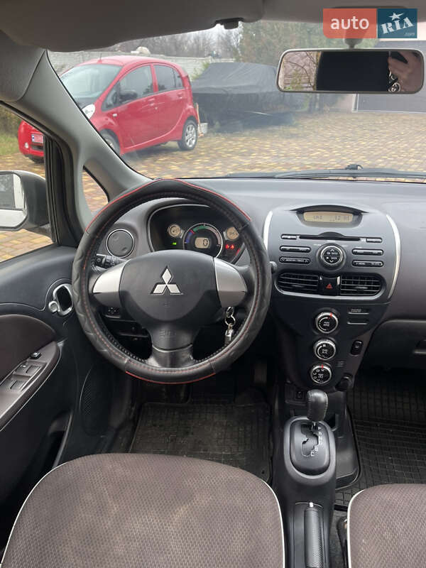 Хэтчбек Mitsubishi i-MiEV 2015 в Днепре