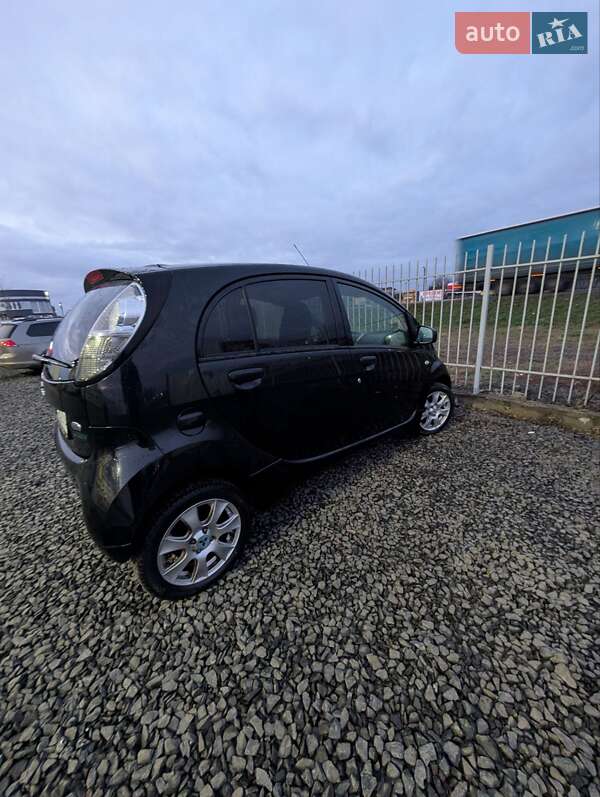 Хэтчбек Mitsubishi i-MiEV 2012 в Луцке