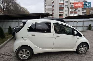 Хэтчбек Mitsubishi i-MiEV 2011 в Хмельницком