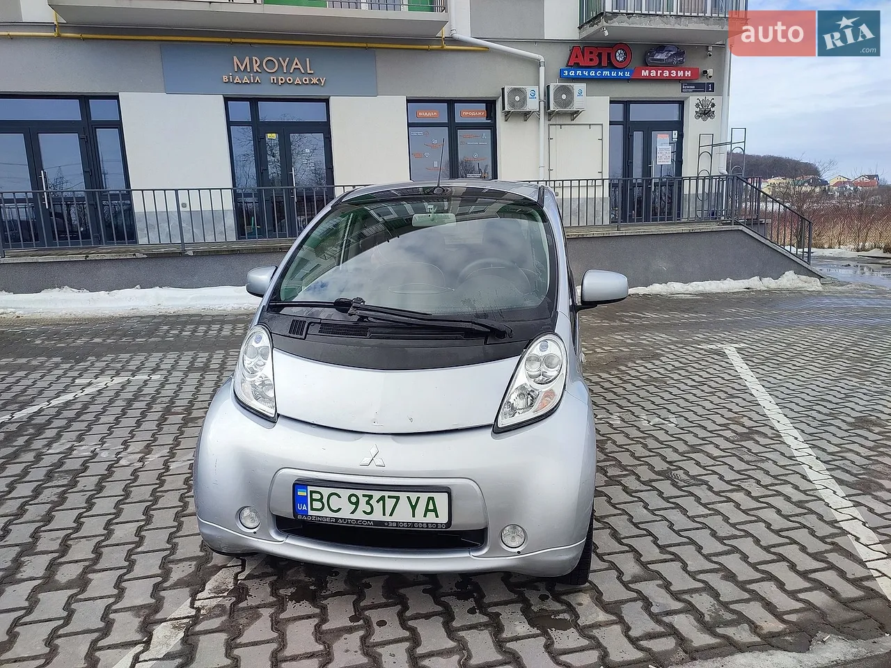 2014 Mitsubishi i-MiEV - мініатюра 10