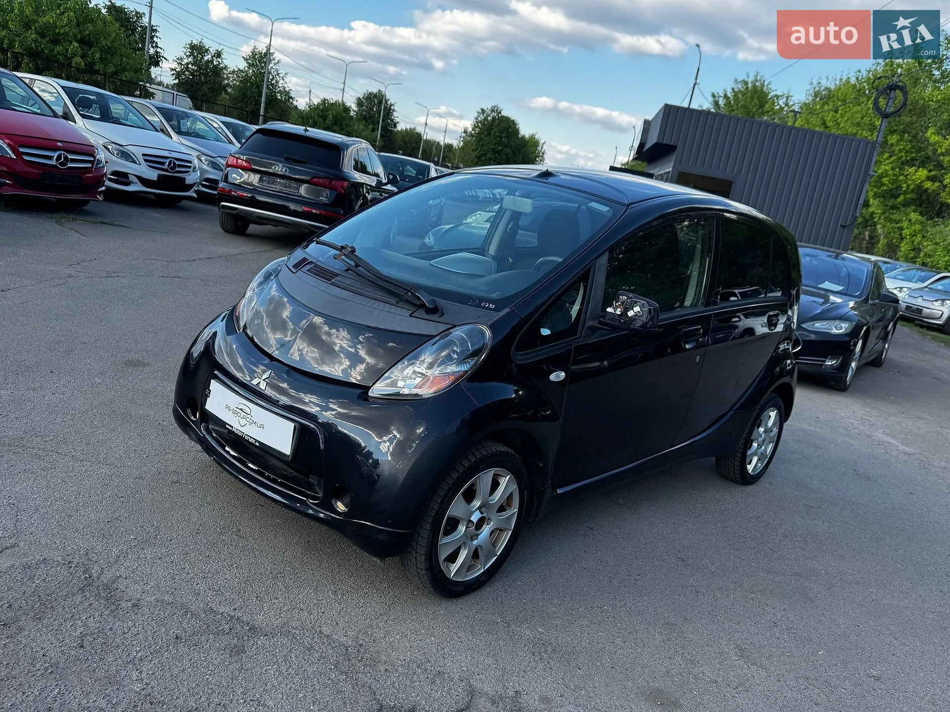 Mitsubishi i-MiEV 2012