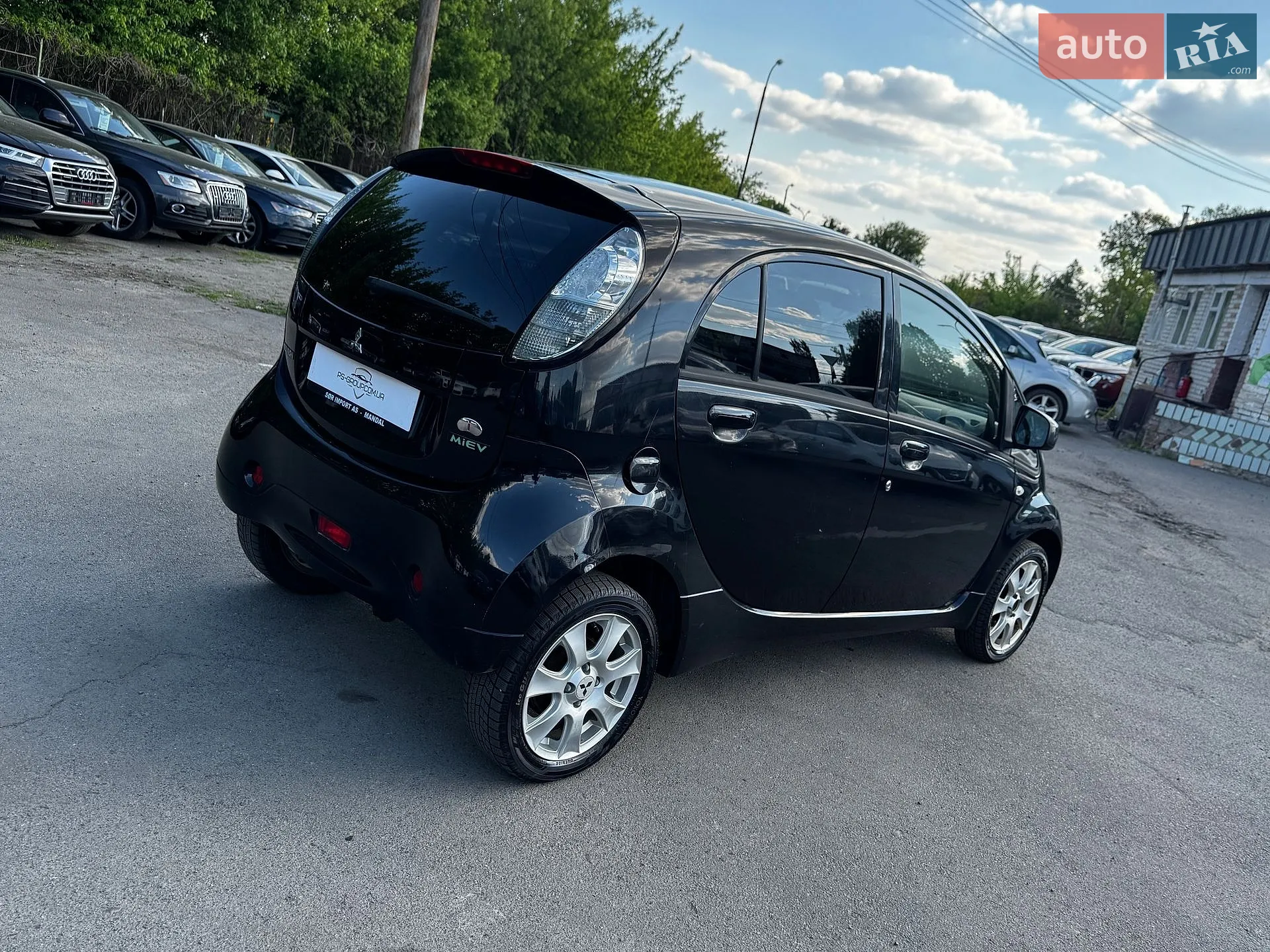 2012 Mitsubishi i-MiEV - мініатюра 7