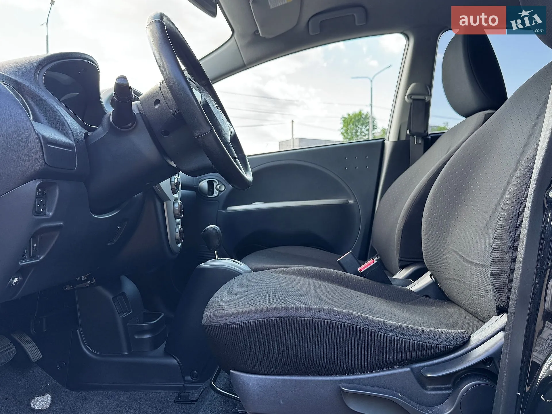 2012 Mitsubishi i-MiEV - мініатюра 15