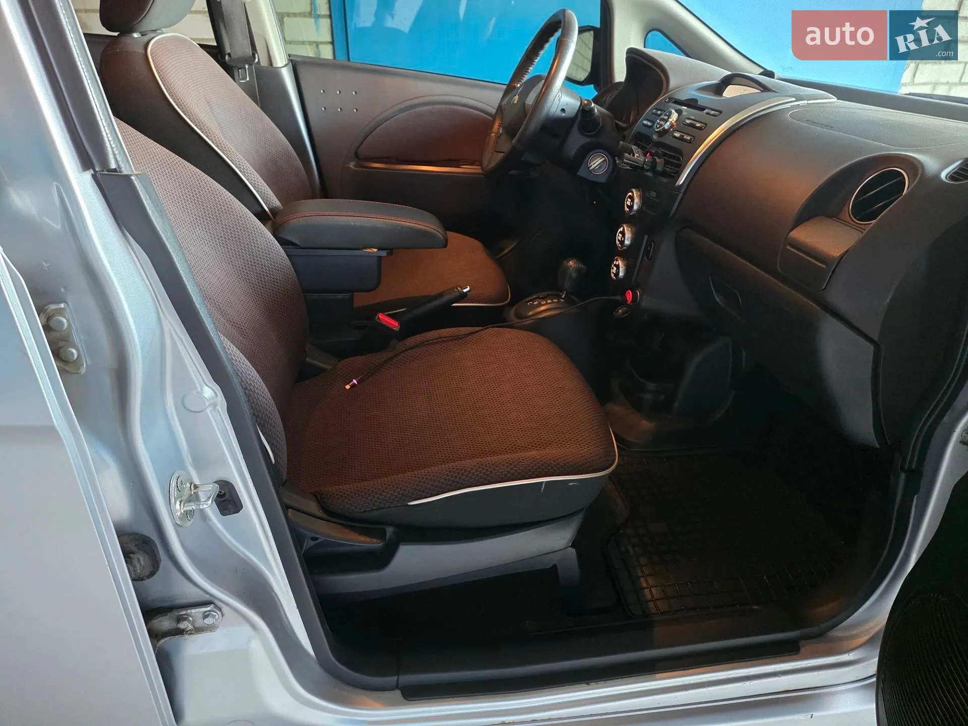 2011 Mitsubishi i-MiEV - мініатюра 33
