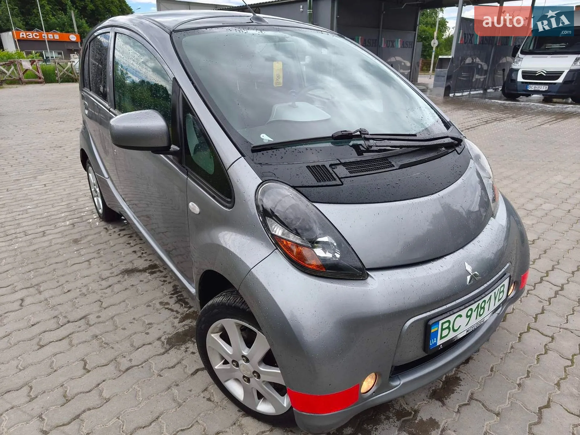 2010 Mitsubishi i-MiEV - мініатюра 22