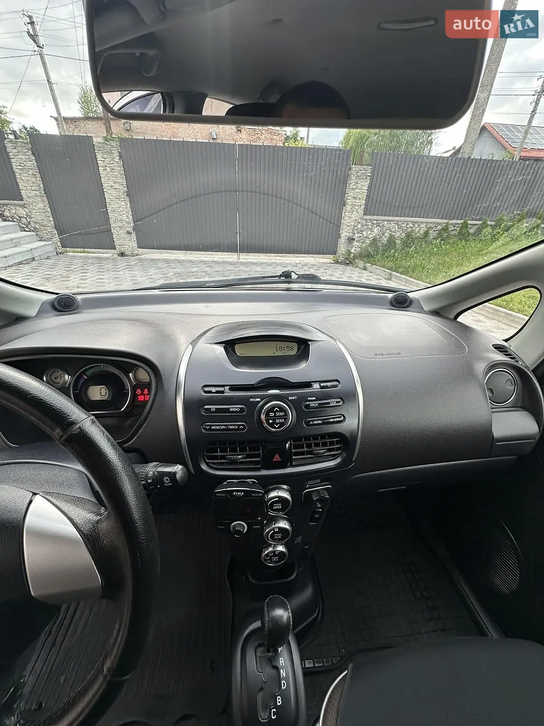 2015 Mitsubishi i-MiEV - мініатюра 9