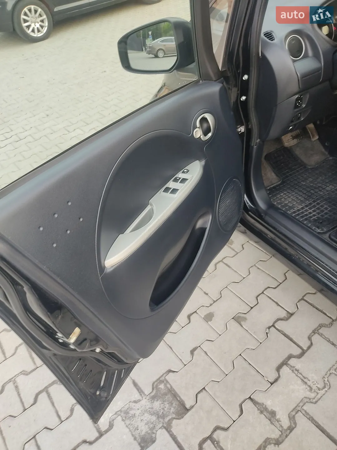 2011 Mitsubishi i-MiEV - мініатюра 9