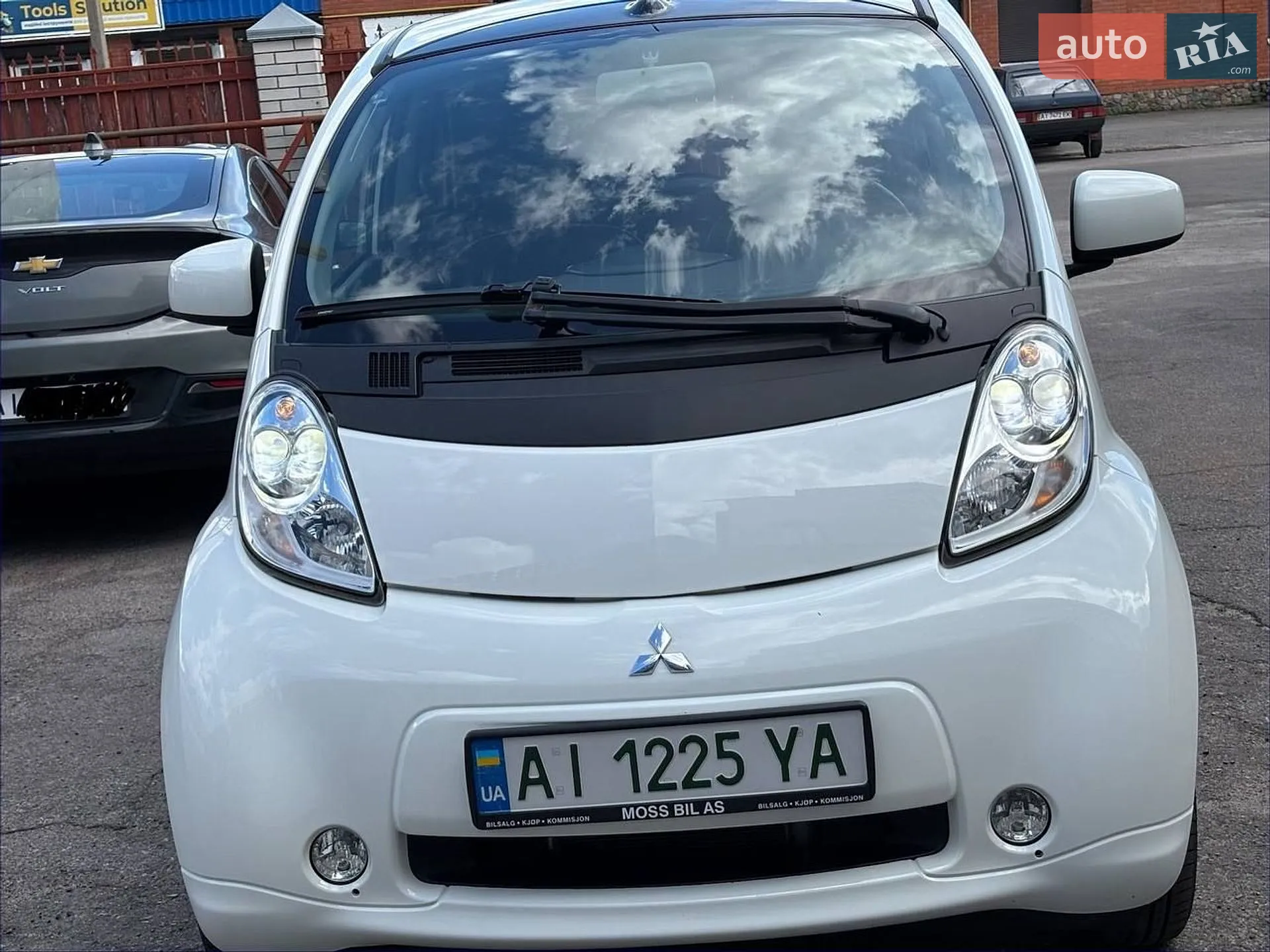 2016 Mitsubishi i-MiEV - мініатюра 19