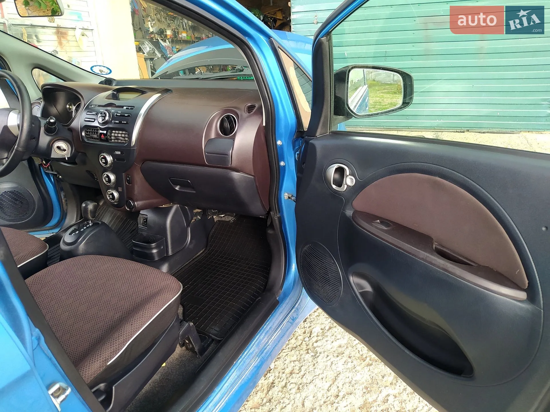 2011 Mitsubishi i-MiEV - мініатюра 6