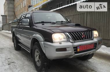 Седан Mitsubishi L 200 2003 в 