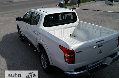 Пикап Mitsubishi L 200 2017 в Кривом Роге