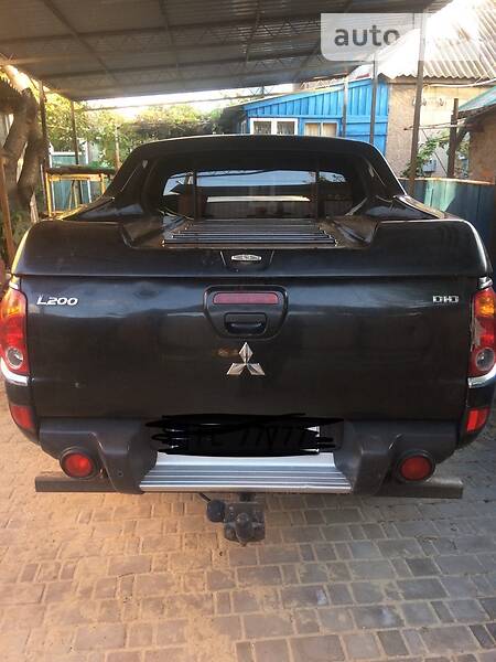 Пикап Mitsubishi L 200 2008 в Запорожье