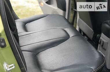 Позашляховик / Кросовер Mitsubishi L 200 2008 в 