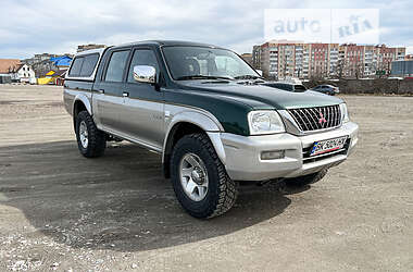 Пікап Mitsubishi L 200 2004 в Рівному