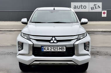 Пікап Mitsubishi L 200 2021 в 