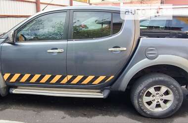 Пікап Mitsubishi L 200 2008 в Києві