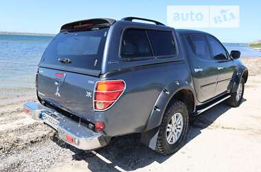 Пикап Mitsubishi L 200 2008 в Южном