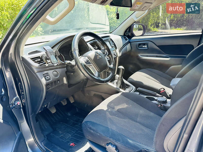 Пікап Mitsubishi L 200 2019 в Звягелі