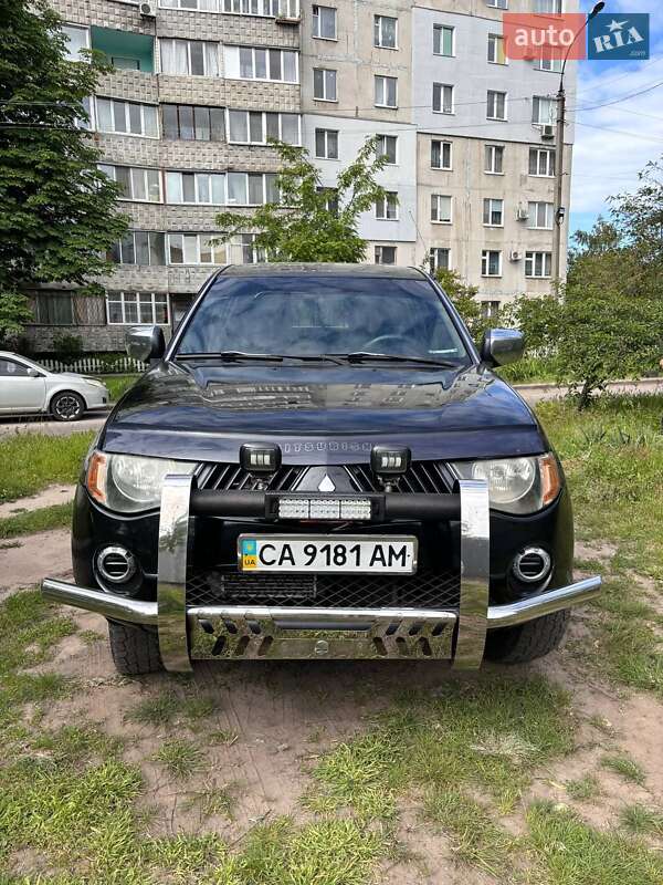 Пикап Mitsubishi L 200 2007 в Черкассах