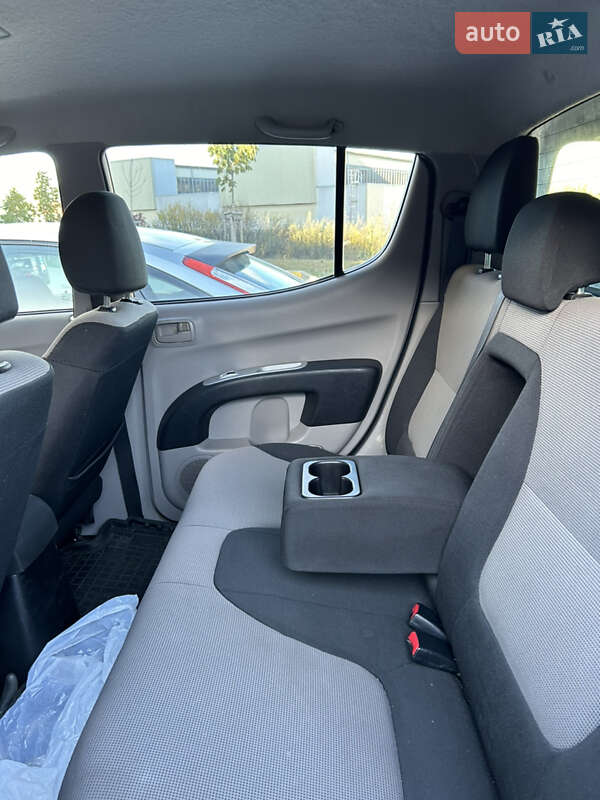 Пикап Mitsubishi L 200 2010 в Харькове