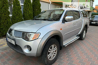 Пикап Mitsubishi L 200 2008 в Киеве