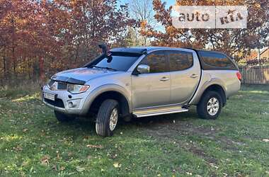 Пікап Mitsubishi L 200 2011 в Новодністровську